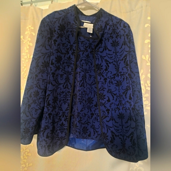Susan Graver Jackets & Blazers - Women's Two Piece Top & Jacket Blue & Black Velvet Susan Graver Style Medium
